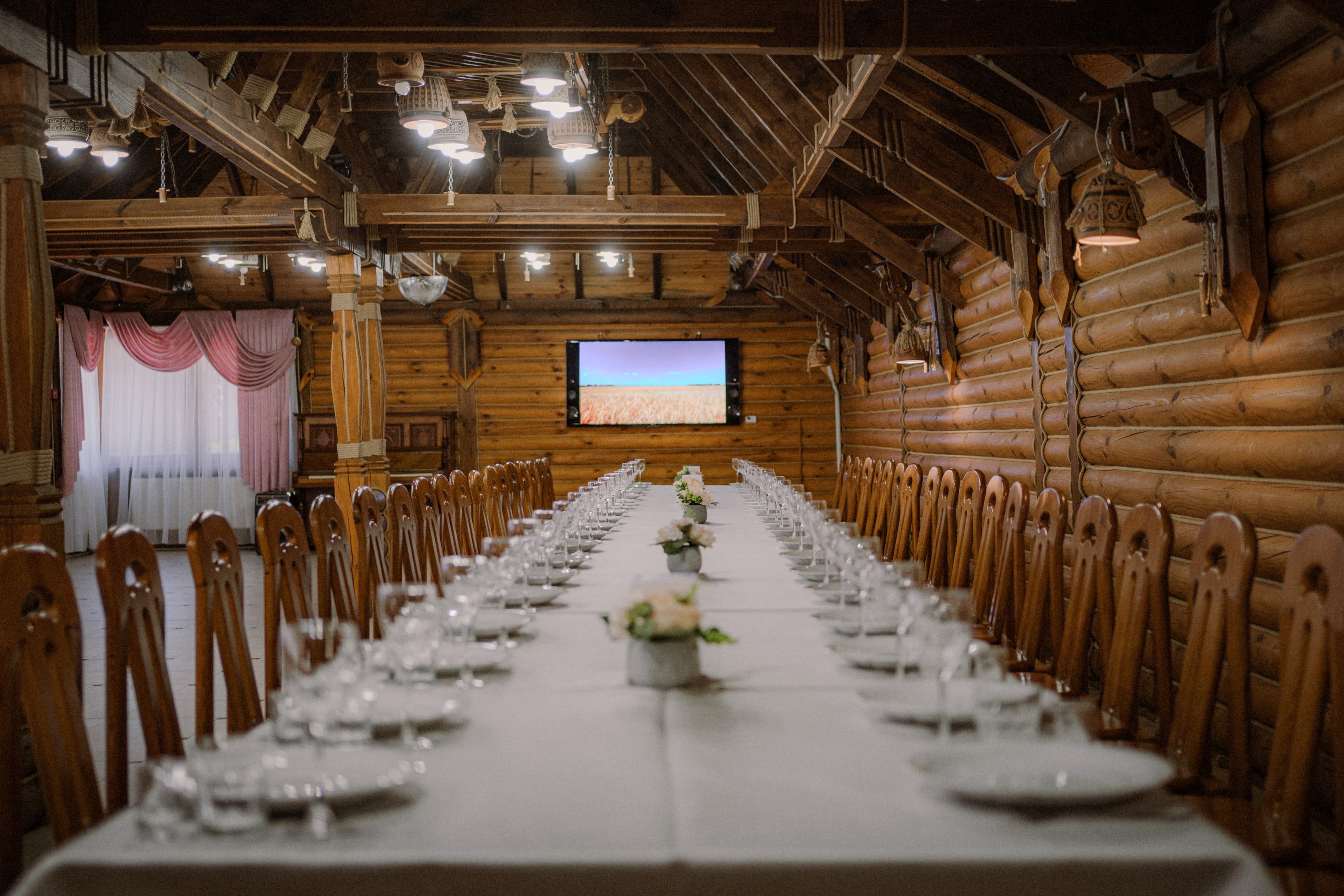 Свята і банкет у комплексі Добрий Хутор